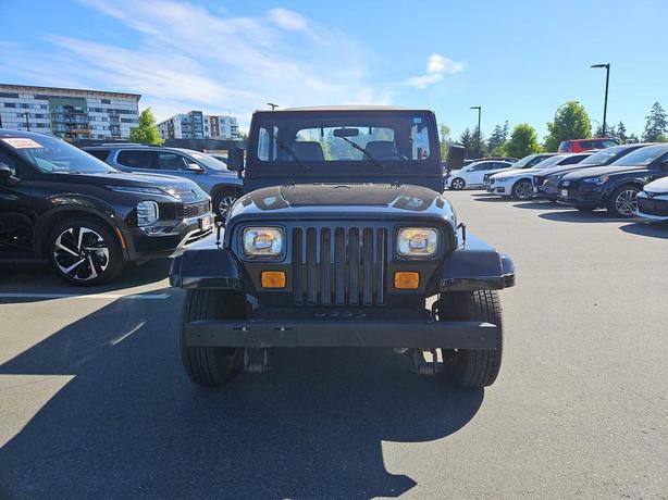 1994 Jeep YJ image 2