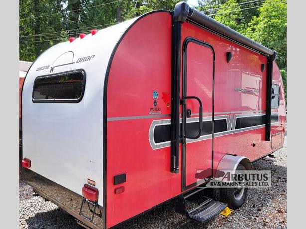 Used 2018 Winnebago Industries Towables Minnie Drop WD1790 image 2