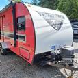 Used 2018 Winnebago Industries Towables Minnie Drop WD1790 thumbnail image 3