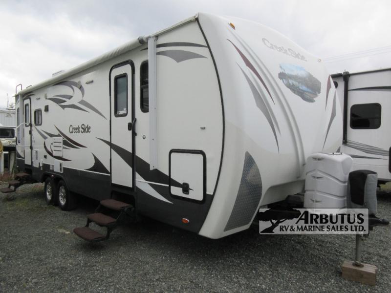 Used 2015 Outdoors RV Creek Side 26RLS display photo
