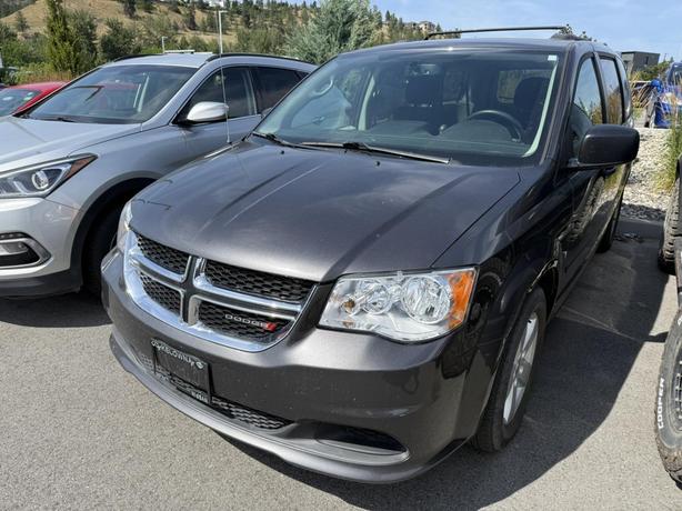 2017 Dodge Grand Caravan Canada Value Package image 2