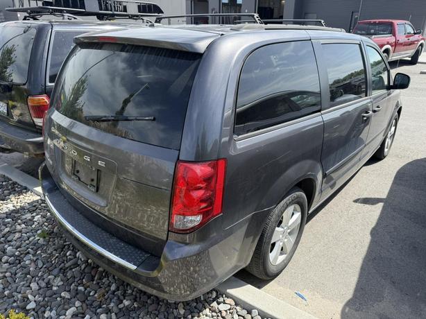 2017 Dodge Grand Caravan Canada Value Package image 4