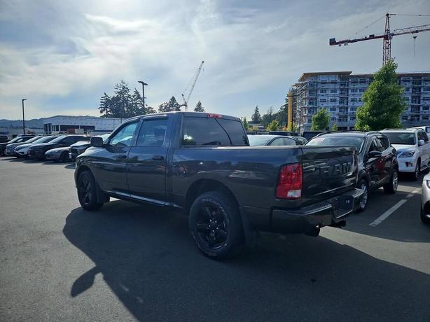 2023 RAM 1500 Classic Express 4x4 Crew Cab 5'7 Box | No Reported Accidents | One image 4