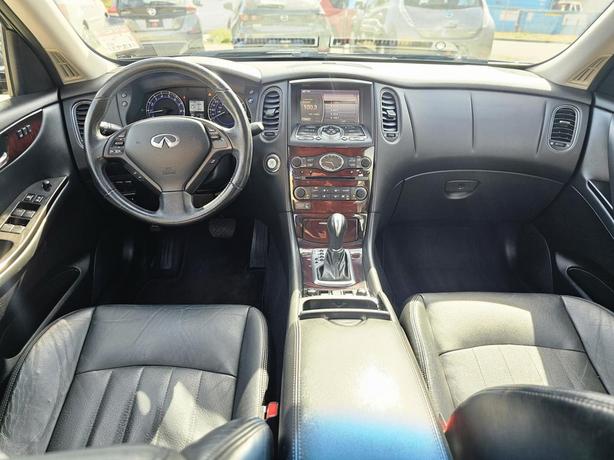 2011 Infiniti EX35 AWD 4dr image 7