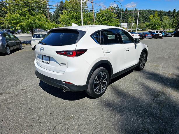 2022 Mazda  CX-5 2.5 S Premium Package image 4