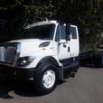 2009 International 7400 Workstar Cab And Chassis Diesel Air Brakes thumbnail image 1