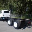 2009 International 7400 Workstar Cab And Chassis Diesel Air Brakes thumbnail image 3