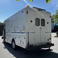 2009 Morgan Olson Workhorse 16-Foot Mobile Service Workshop Step Van thumbnail image 4