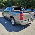 2007 Chevrolet  Avalanche LT w/2LT thumbnail image 3