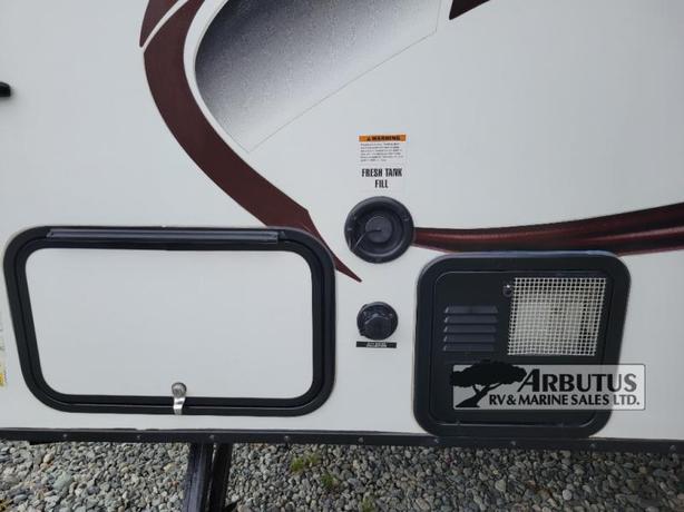 Used 2019 KZ Escape E161RB image 3