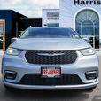2022 Chrysler Pacifica Touring L AWD | No Reported Accidents | One Owner! thumbnail image 2
