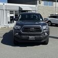 2021 Toyota Tacoma V6 thumbnail image 3