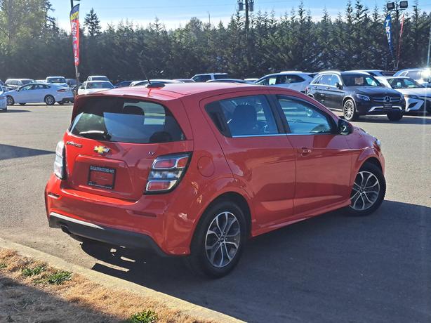 2017 Chevrolet Sonic LT - RS Turbo, Moonroof image 6