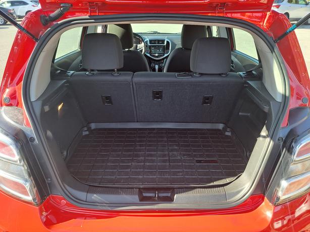 2017 Chevrolet Sonic LT - RS Turbo, Moonroof image 8