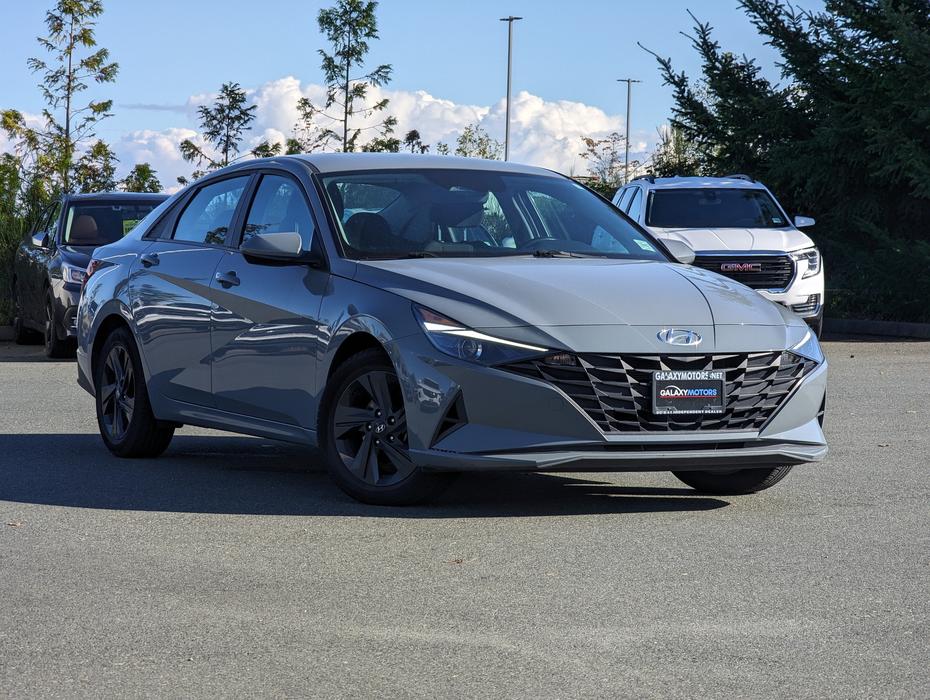 2021 Hyundai Elantra Preferred - Heated Seats, Apple CarPlay/A.A. display photo