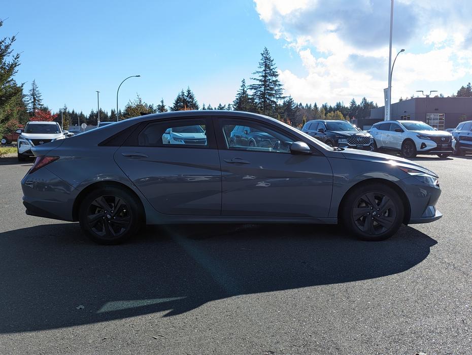 2021 Hyundai Elantra Preferred - Heated Seats, Apple CarPlay/A.A. display photo