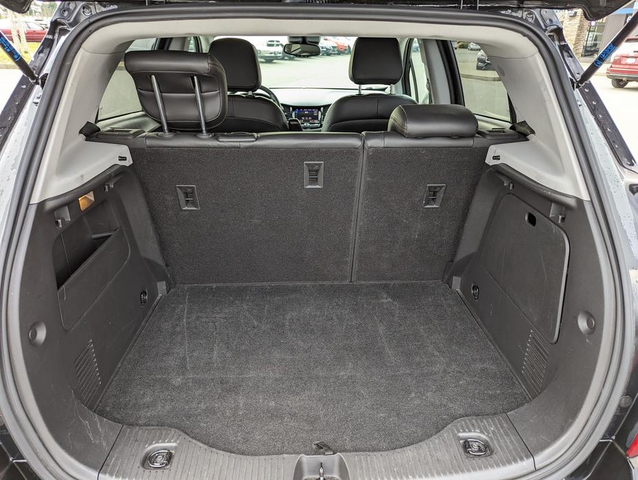 2021 Chevrolet Trax LT - AWD, No Accidents, Heated Seats display photo