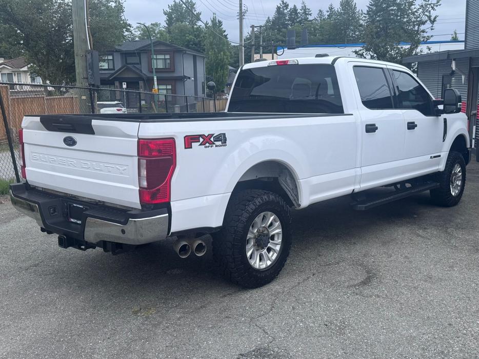 2021 Ford F-350 XLT - BlueTooth, Cruise Control, Air Conditioning display photo