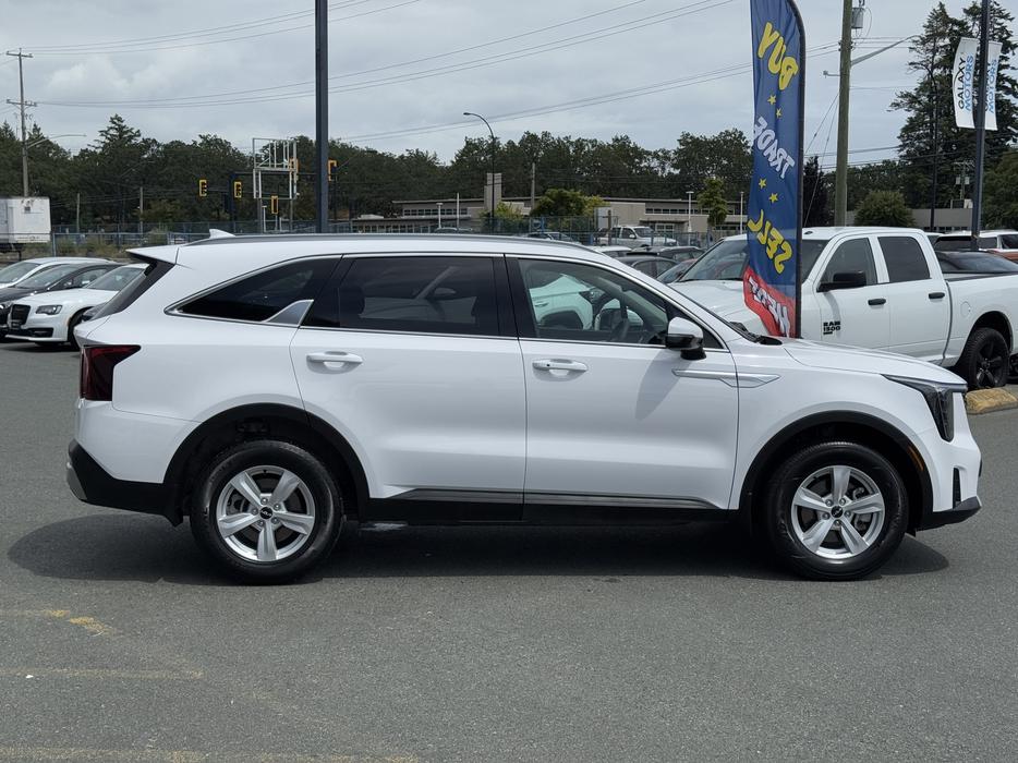 2024 Kia Sorento LX AWD - 3rd Row Seats & Power Driver Seat display photo