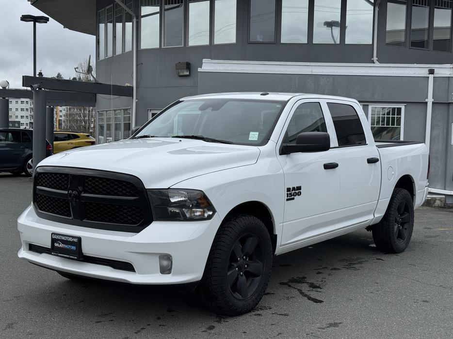 2023 Ram 1500 Classic Express 4WD Night Edition - Backup Cam & Tip Start display photo