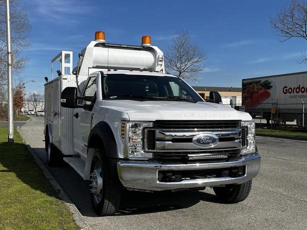 2018 Ford F-550 Service Truck 4WD Diesel image 2