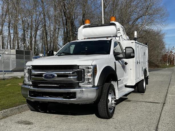 2018 Ford F-550 Service Truck 4WD Diesel image 4