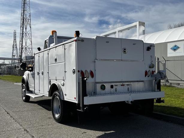2018 Ford F-550 Service Truck 4WD Diesel image 8