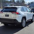 2022 Toyota RAV4 XLE - Sunroof, AWD, Heated Seats thumbnail image 6