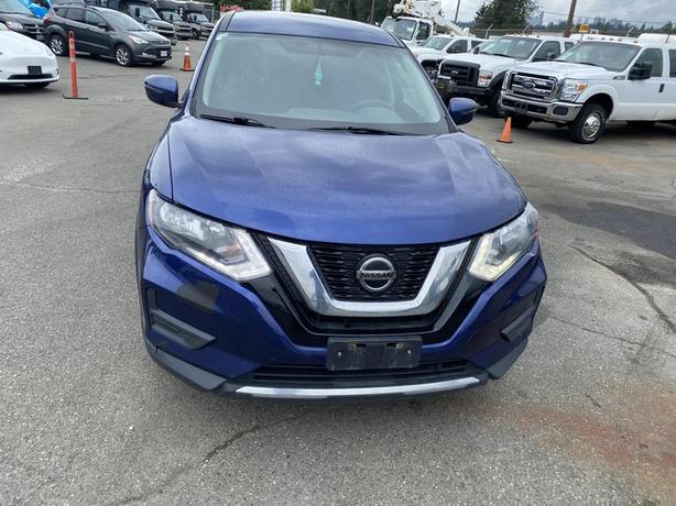 2019 Nissan Rogue S AWD image 3