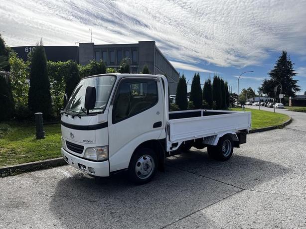 2004 Toyota Toyoace Flat Deck Right Hand Drive image 6
