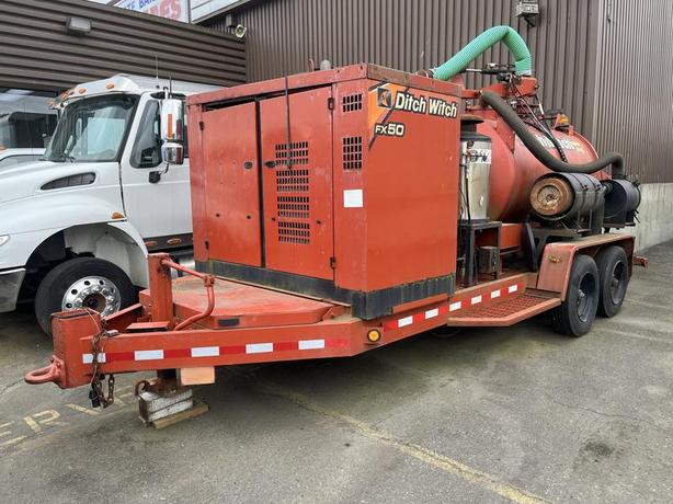 2015 Ditch Witch FX50 800 Gal image 1