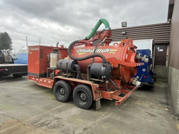 2015 Ditch Witch FX50 800 Gal image 3