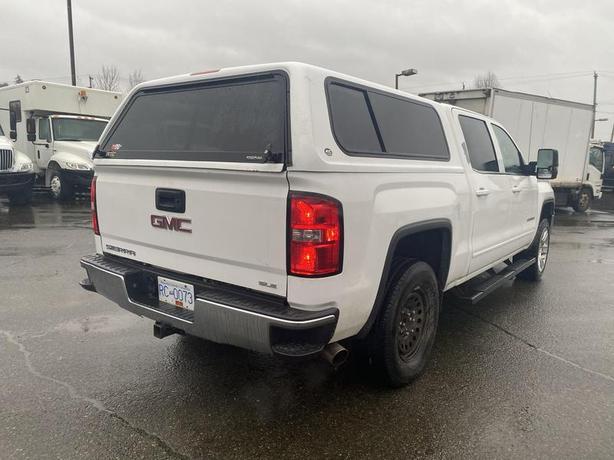 2015 GMC Sierra 1500 SLE Crew Cab Short Box 4WD With Canopy image 5