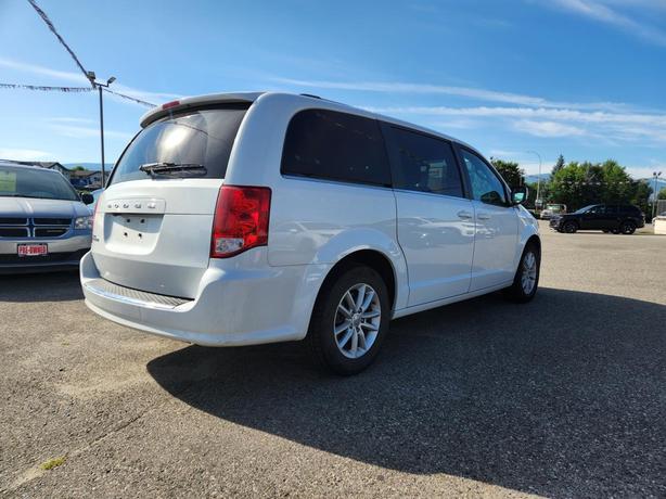 2019 Dodge Grand Caravan SXT PREMIUM PLUS image 3