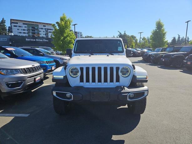 2020 Jeep Wrangler Sahara 4x4 | Keyless Start | Back-Up Camera! image 2