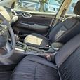 2017 Nissan  Sentra SV thumbnail image 7