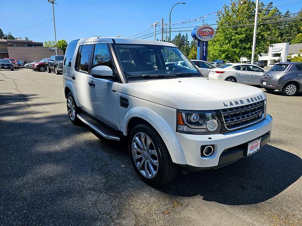 2015 Land Rover  LR4 HSE image 1