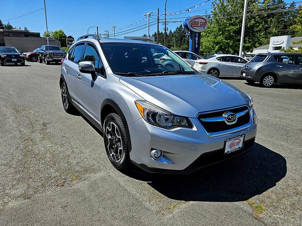 2014 Subaru  XV Crosstrek Limited image 1