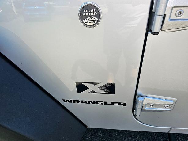 2008 Jeep  Wrangler X image 6
