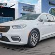 2024 Chrysler Pacifica Hybrid Pinnacle thumbnail image 1