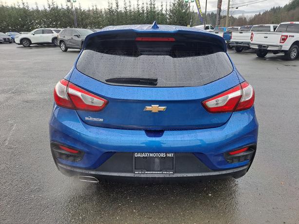 2017 Chevrolet Cruze RS - Manual, Heated Seats, Moonroof image 7