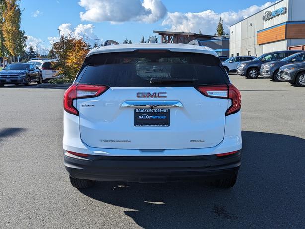 2023 GMC Terrain SLE - No Accidents, AWD, Heated Seats image 7