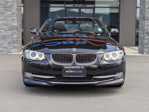 2013 BMW 3 Series 335i Convertible - Low Mileage, Heated Seats, Auto image 4