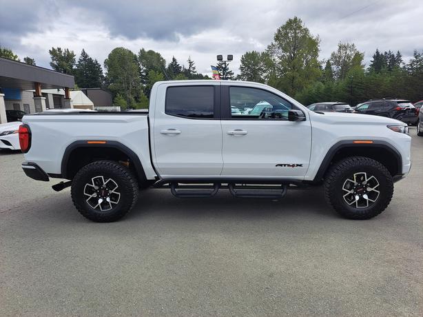 2024 GMC Canyon AT4X image 5