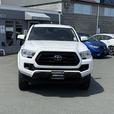 2022 Toyota Tacoma V6 thumbnail image 3