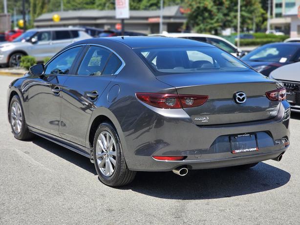 2019 Mazda Mazda3 GS - Luxury Package, No Accidents, Leather image 8