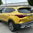 2021 Kia Seltos thumbnail image 7