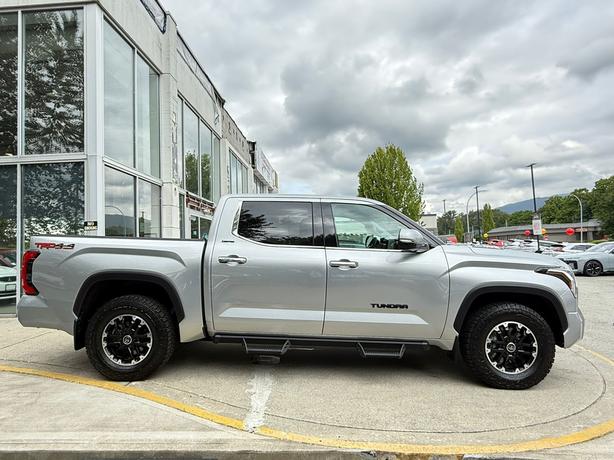 2023 Toyota Tundra Hybrid- TRD Off-Road, Tonneau Cover, No Accidents! image 4