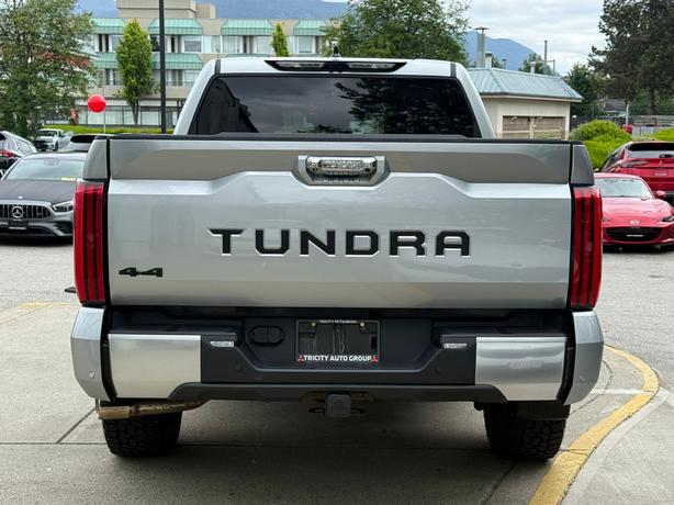 2023 Toyota Tundra Hybrid- TRD Off-Road, Tonneau Cover, No Accidents! image 6