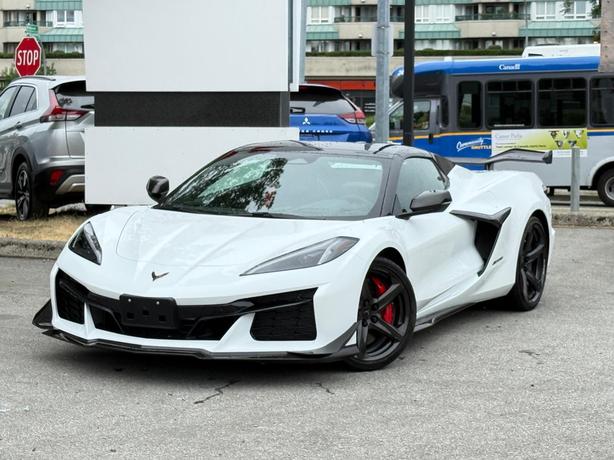 2024 Chevrolet Corvette Z06, Z07 Package, 3LZ, No Accidents. image 3